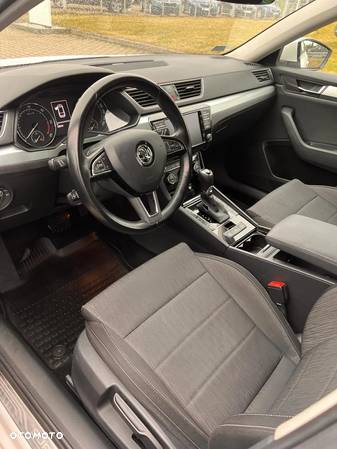 Skoda Superb 2.0 TDI Active DSG - 14