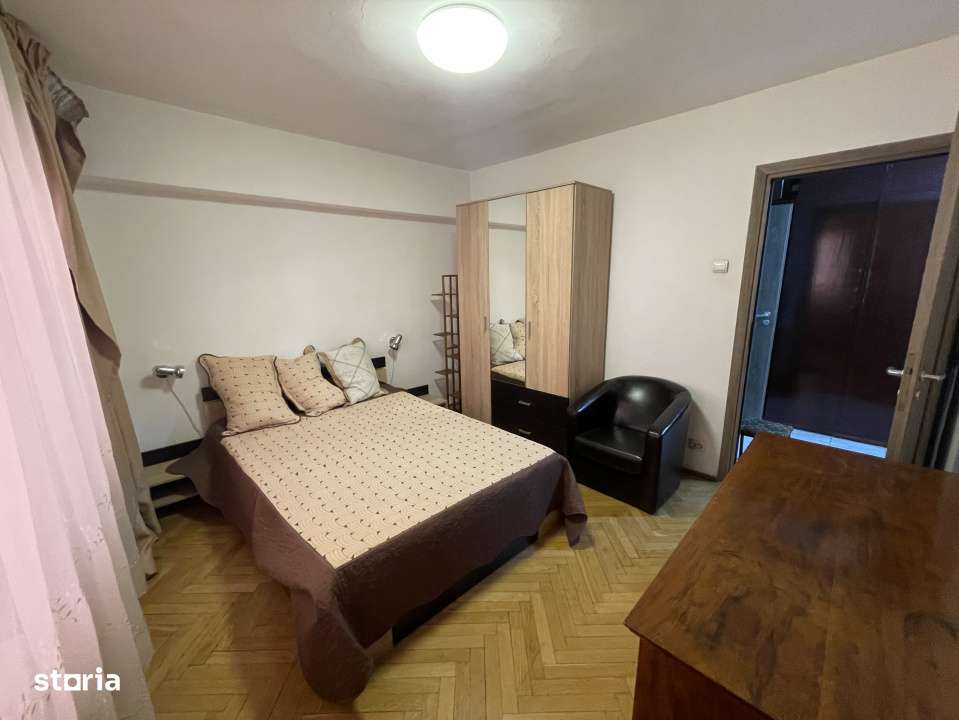 3 Camere Magazin Bucur Obor - Bloc ALMO 1 - Mobilat si Utilat-7