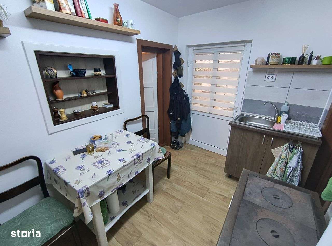 Casa cocheta in centrul orasului 51 mp, 108 mp teren, singur in curte - Imagine principală: 5/10