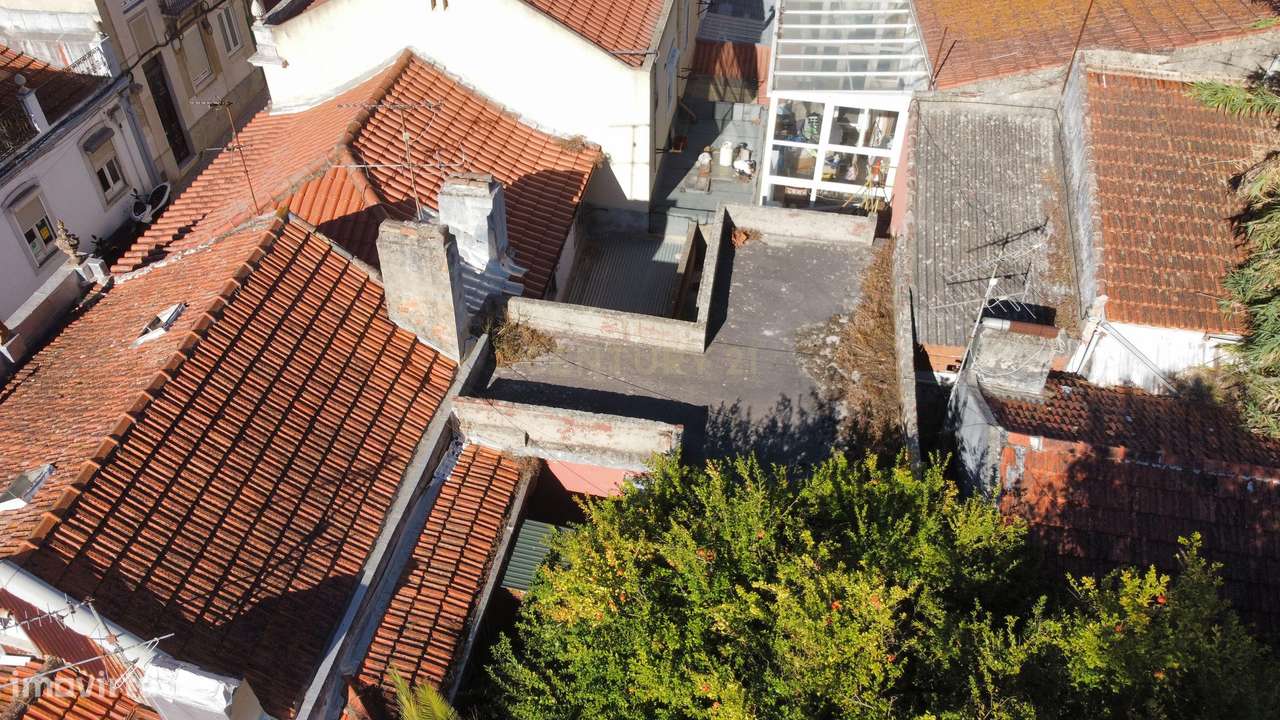 PRÉDIO DEVOLUTO PARA VENDA | PIP APROVADO | CAMPOLIDE-17