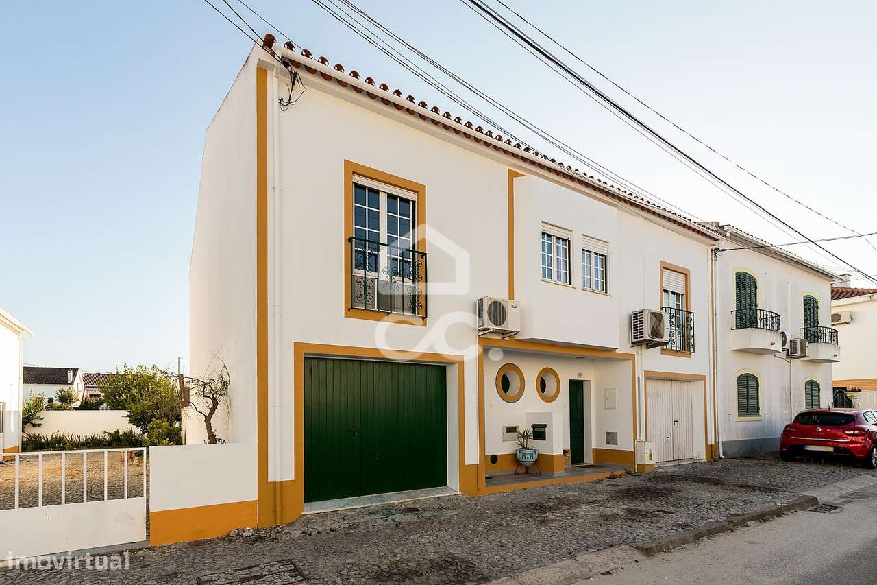 Moradia T3 c/ Garagem, Quintal e Terraço no Bairro da Casinha, em Évor-25
