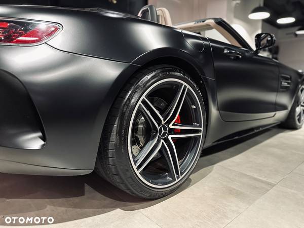 Mercedes-Benz AMG GT C Roadster Speedshift DCT 7G - 36