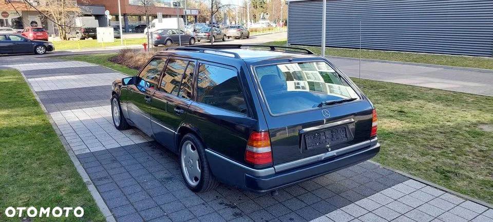 Mercedes-Benz W124 (1984-1993) - 14