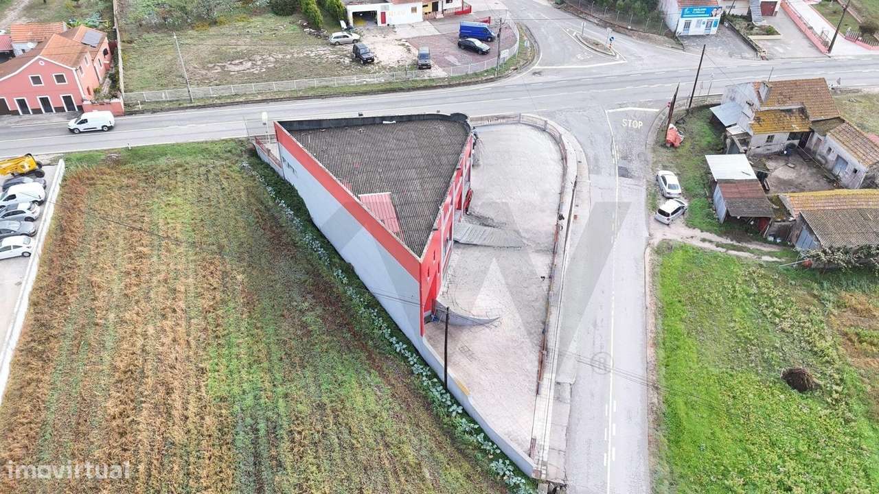 Oportunidade Única — Stand em Carriço - Grande imagem: 4/19