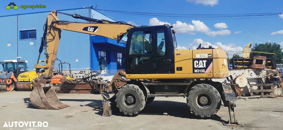 Caterpillar M313D - 3