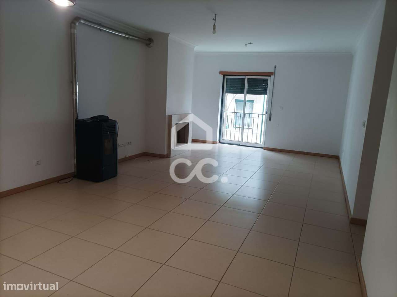 Apartamento T2 em Pataias - Grande imagem: 2/15