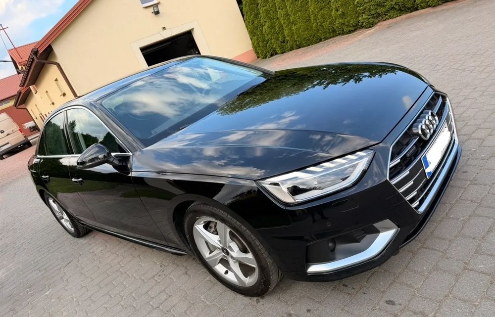 Audi A4 B9 40 TFSI quattro S tronic 2022