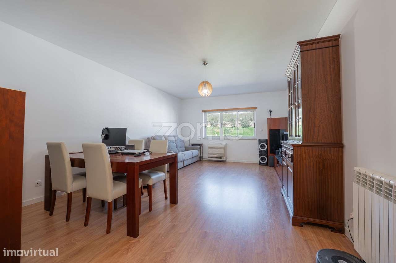 Incrível T3 em Camarate - venha já conhecer! - Grande imagem: 3/16