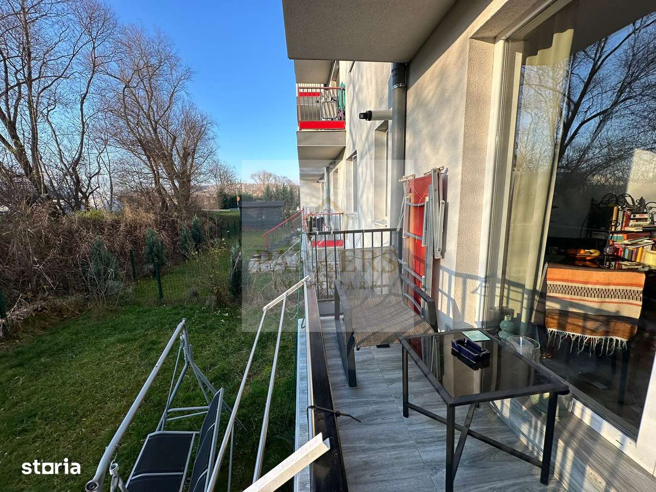 Apartament de vanzare 2 camere cu gradina in Floresti utilat mobilat-11