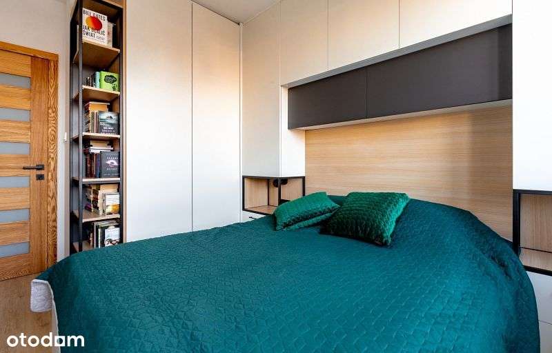 Trzy pokoje, 2 miejsca postojowe, taras, komórka l-12