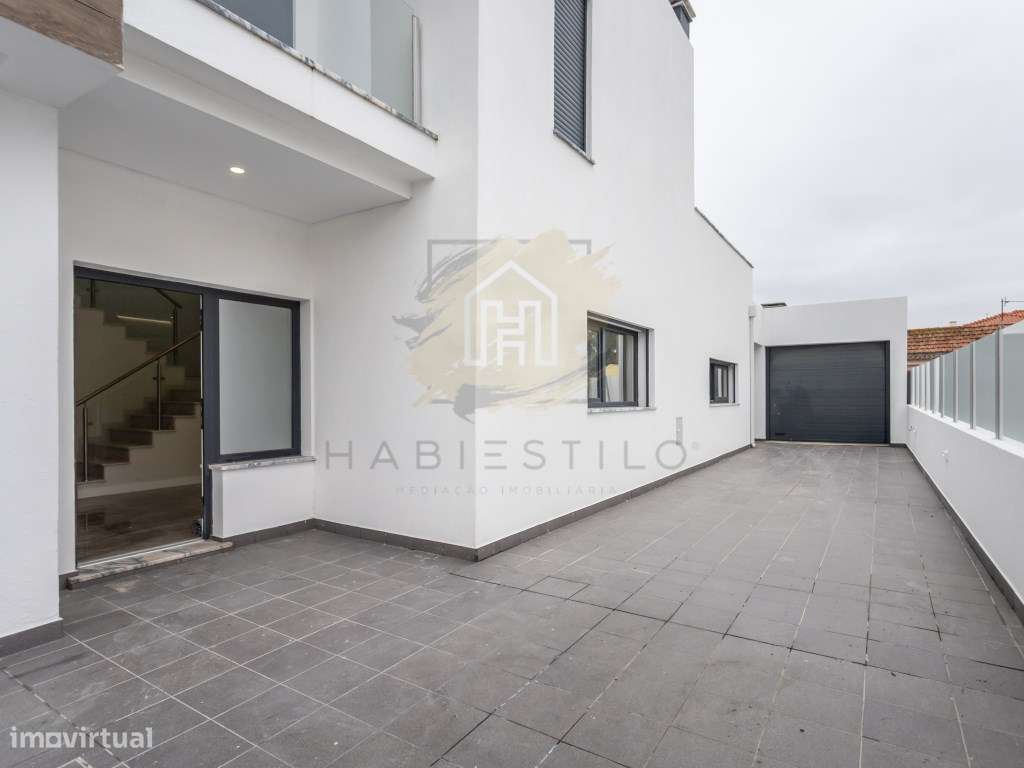 Moradia V4 pronta a escriturar - Grande imagem: 4/60