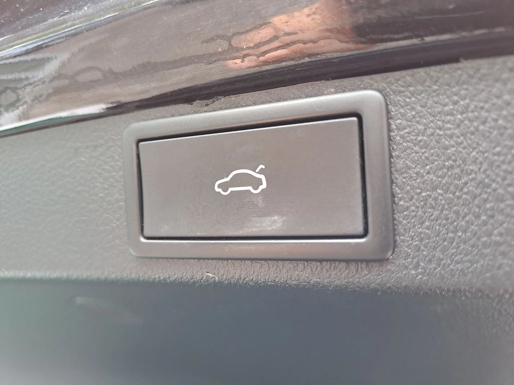 SKODA OCTAVIA Style Aktywny Tempomat Klimatyzacja 3 strefowa Łopatki Kamera Ambiente