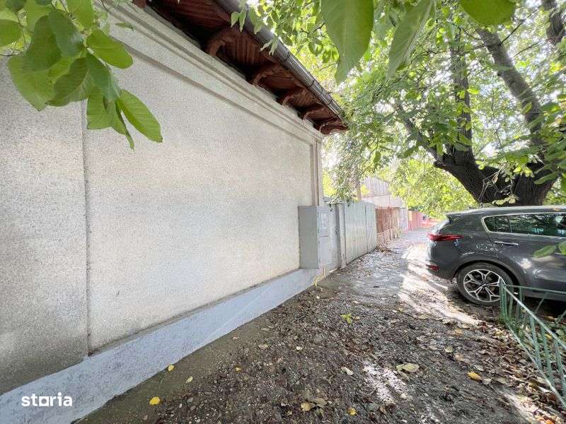 Casa cu teren 440mp zona Cosbuc service Ena-12