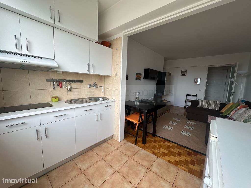Apartamento T1 + Sótão Mobilado para Arrendamento | Centro Históric... - Grande imagem: 4/19