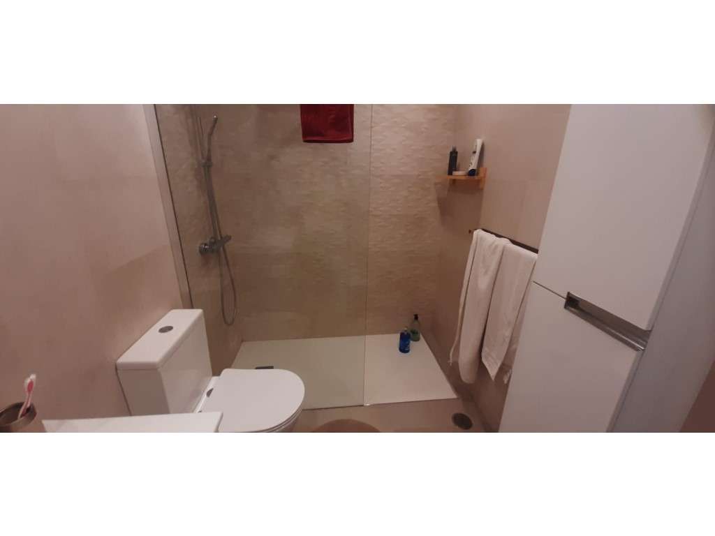 Apartamento T1 em condomínio com Piscina a 2 minutos da praia-17