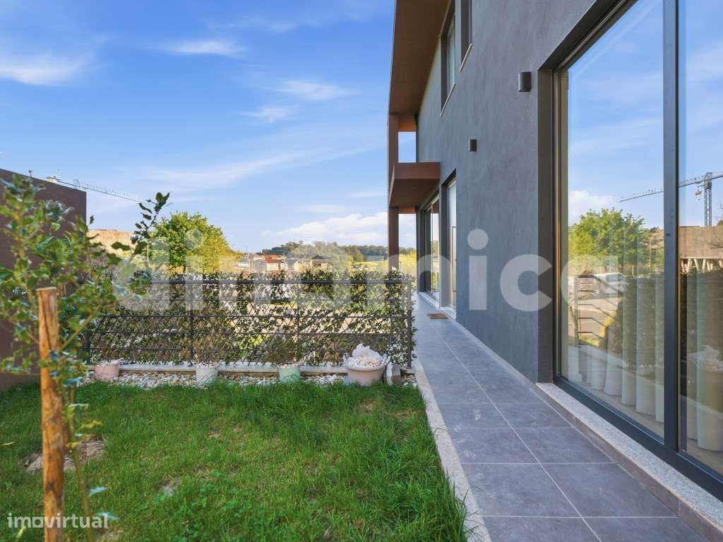 Moradia T3 Como Nova - Pronta a habitar!-35