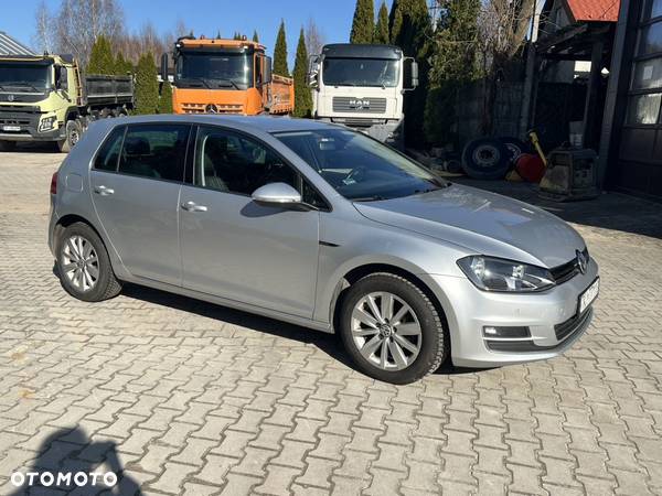 Volkswagen Golf 1.6 TDI BlueMotion Technology Comfortline - 15