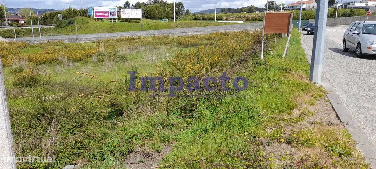 Lote de terreno em Arrifana, Santa Maria da Feira - Grande imagem: 4/8