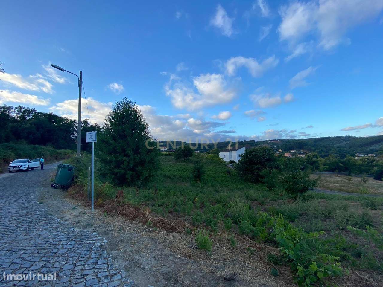 Excelente Terreno Plano de 3000m2 com ótima exposição solar em Figueir - Grande imagem: 5/6