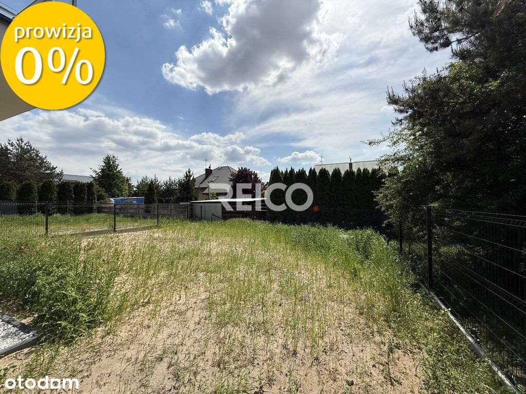 połowa bliźniaka, wysoki standard, 4 sypialnie-3