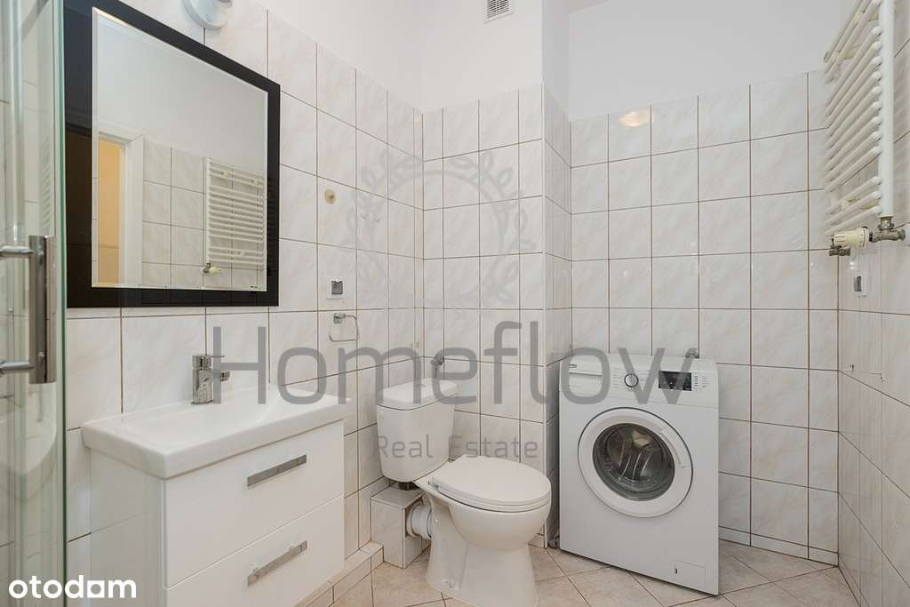 Kawalerka blisko Metra-5