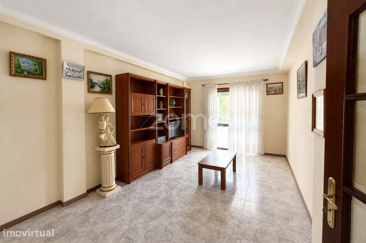 Apartamento T3 no Centro de Salto (Montalegre)-3