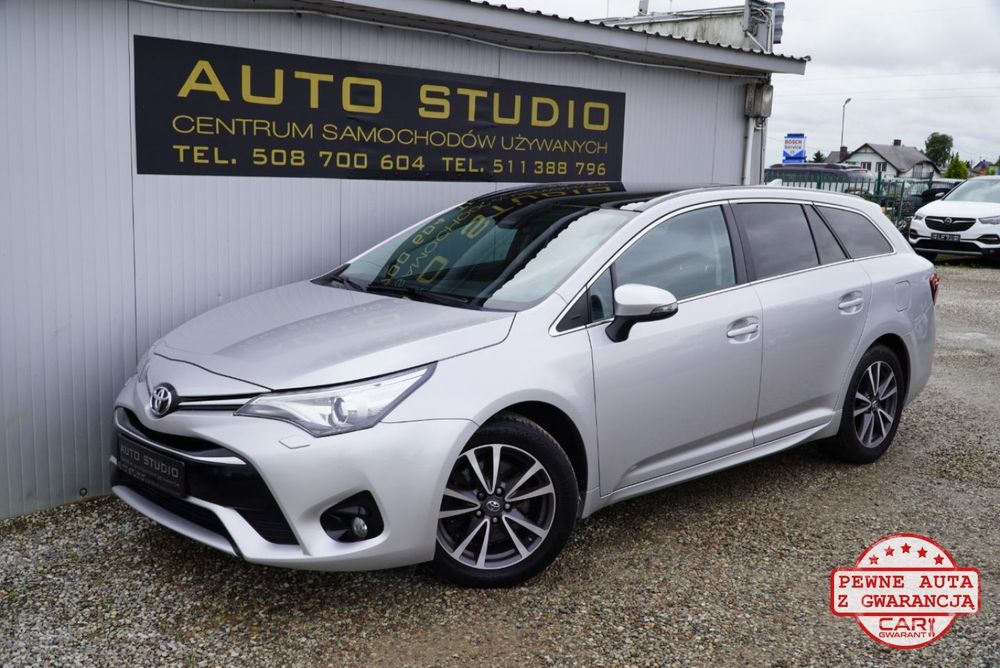 Toyota Avensis III (2009-) 2.0 D-4D Premium 2016