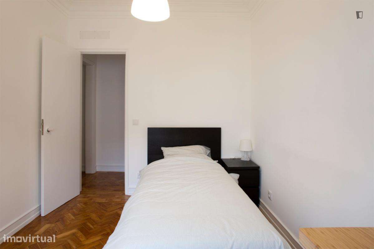 Quarto - localizado em Santa Apolónia Lisbon - Grande imagem: 5/10
