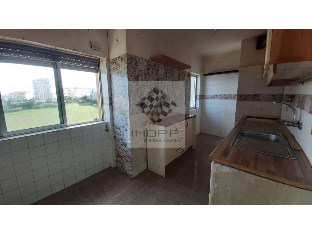 T3 para recuperar a gosto no centro de Loures - Grande imagem: 5/25