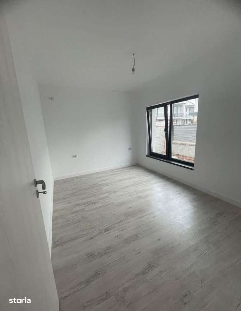 Casa de vanzare - Comuna Berceni/350 mp - Imagine principală: 4/13