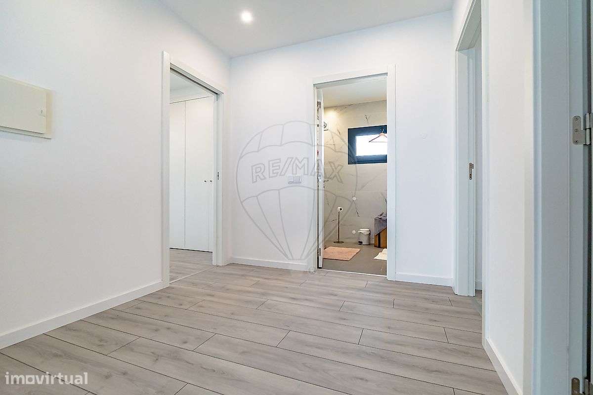 Moradia T4 para venda-18