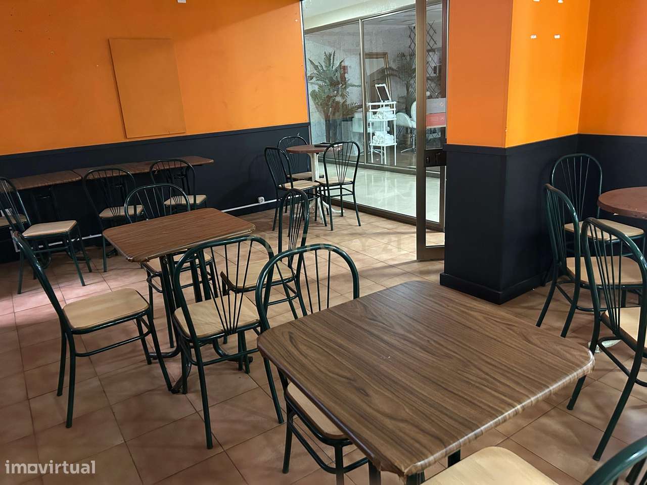 Loja + arrecadação (Centro Comercial Scala, Alverca do Ribatejo) - Grande imagem: 4/22