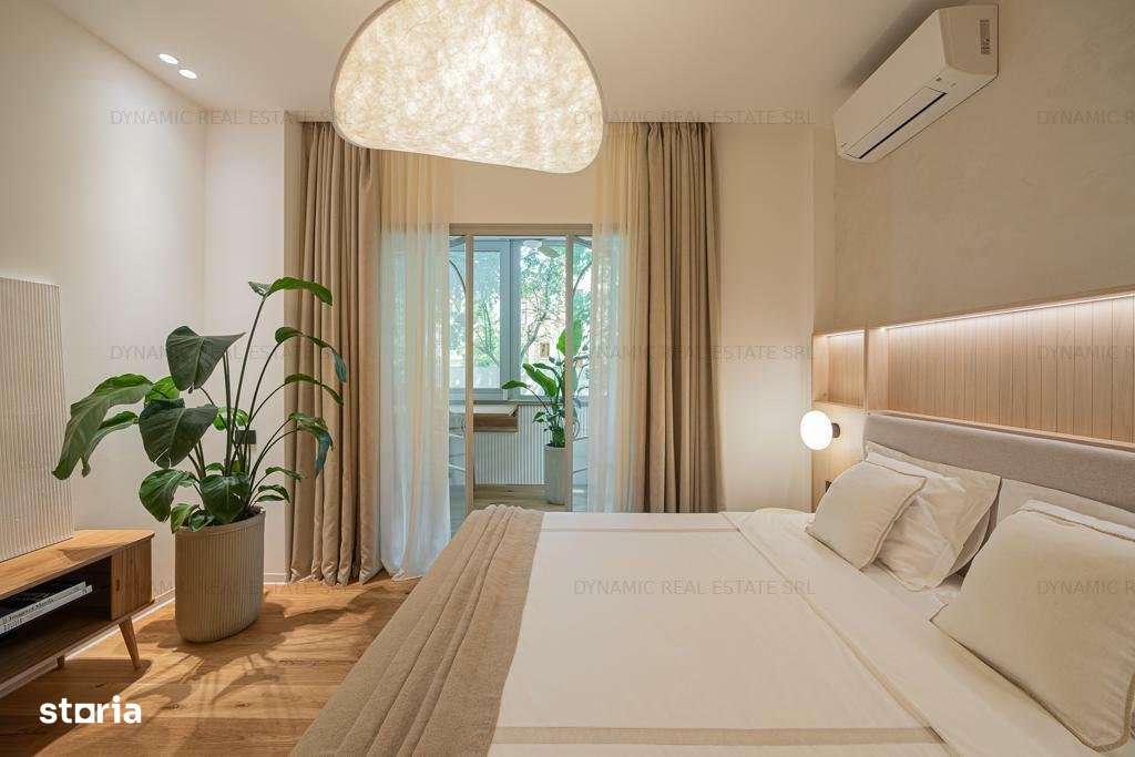 Parc Kiseleff - 3 Camere - Curte - Parcare - 2 Bai - Reconsolidat si r - Imagine principală: 2/19