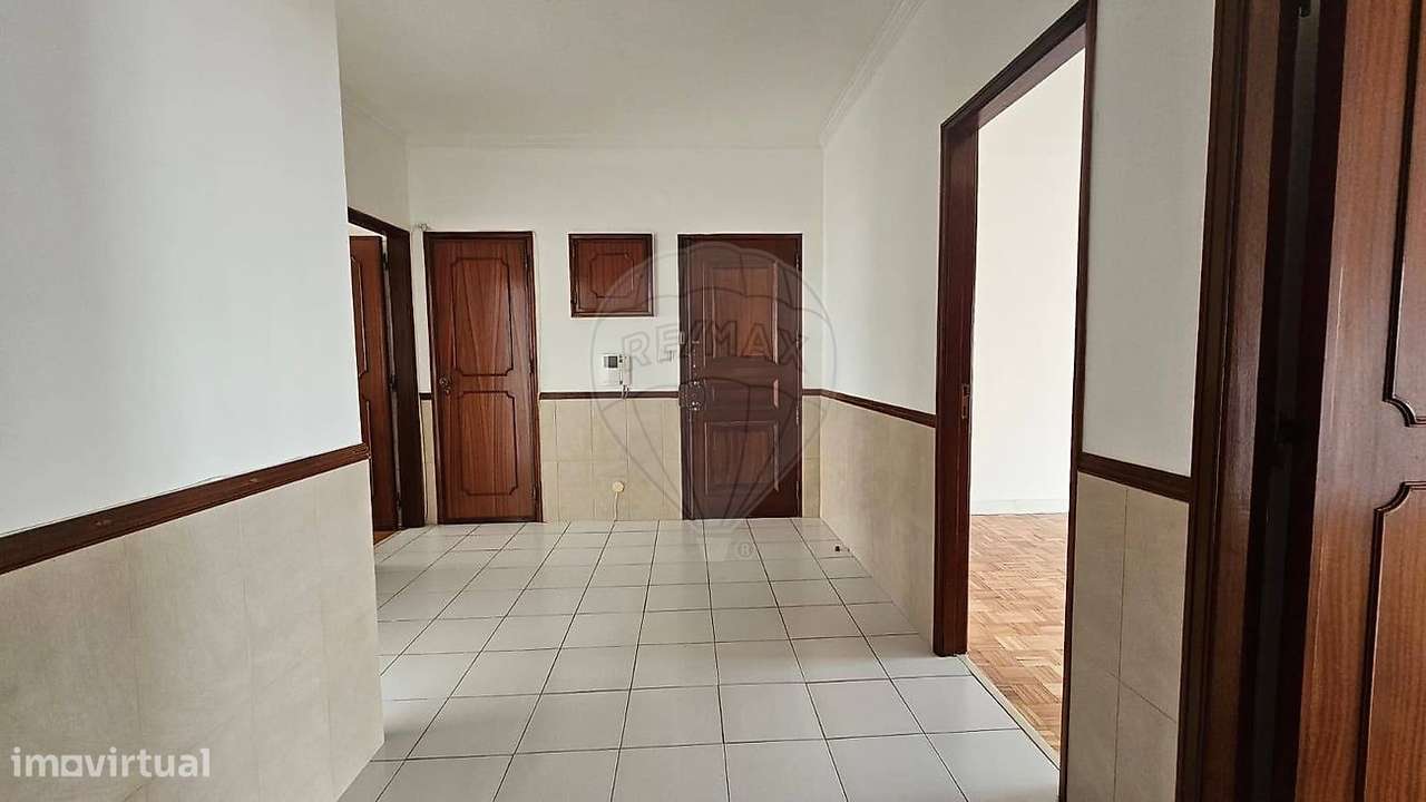 Apartamento T2 para arrendamento - Grande imagem: 3/21