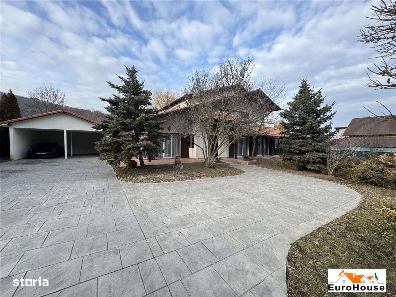 Casa superba de vanzare in Alba Iulia - Imagine principală: 4/20