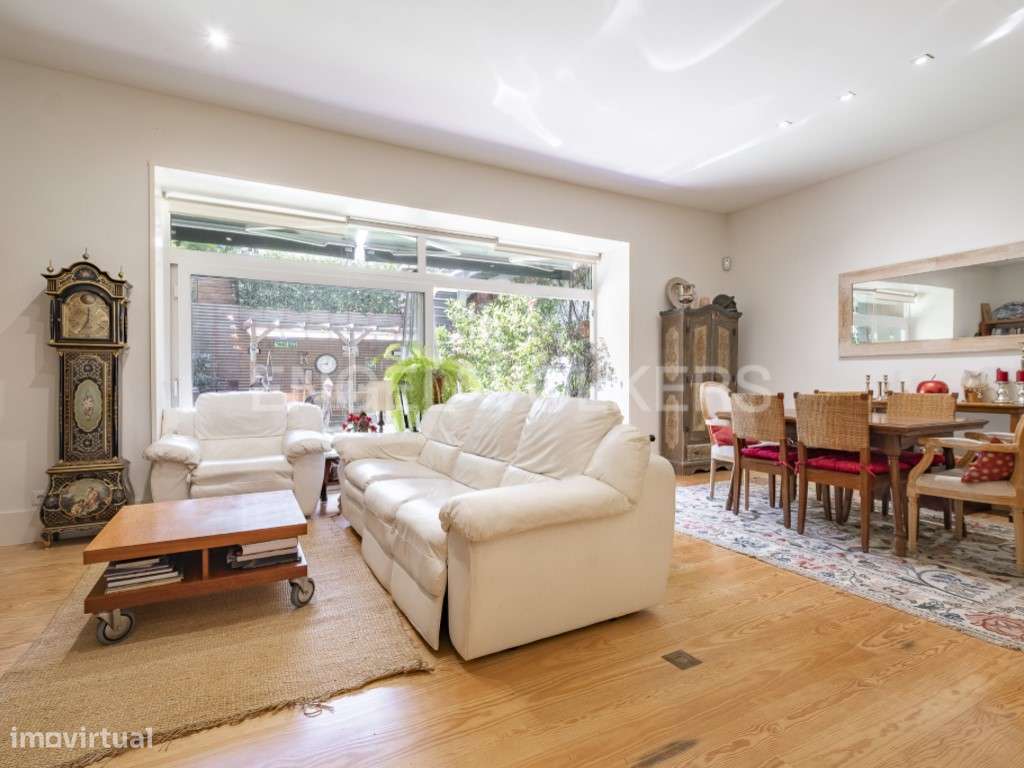 Apartamento T3 com Jardim Privativo nas Avenidas Novas - Grande imagem: 2/25