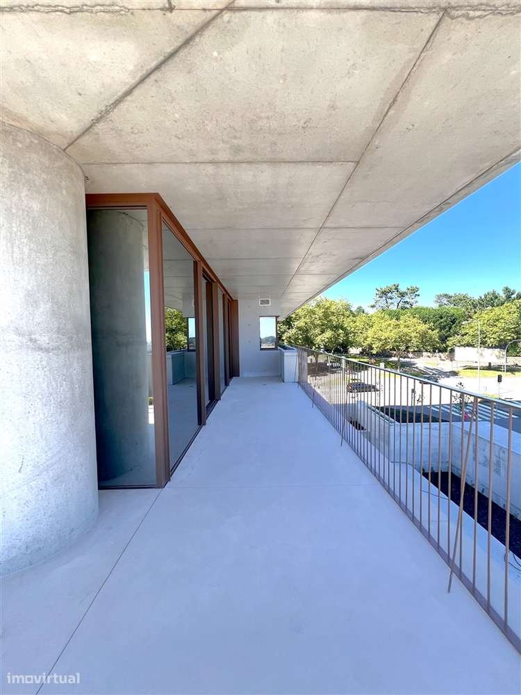 T2 na Foz com vista rio-6