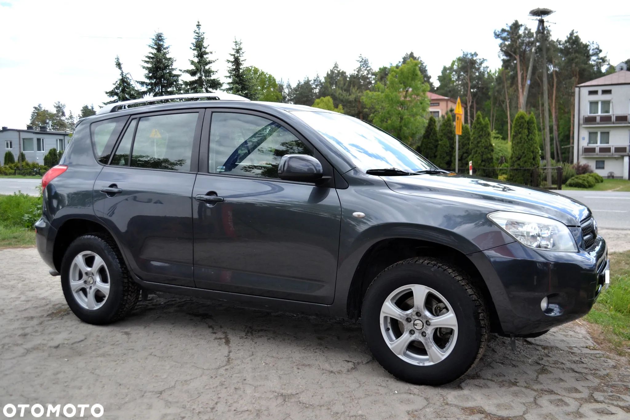 Toyota RAV4 2.0 VVT-i Sol - 1