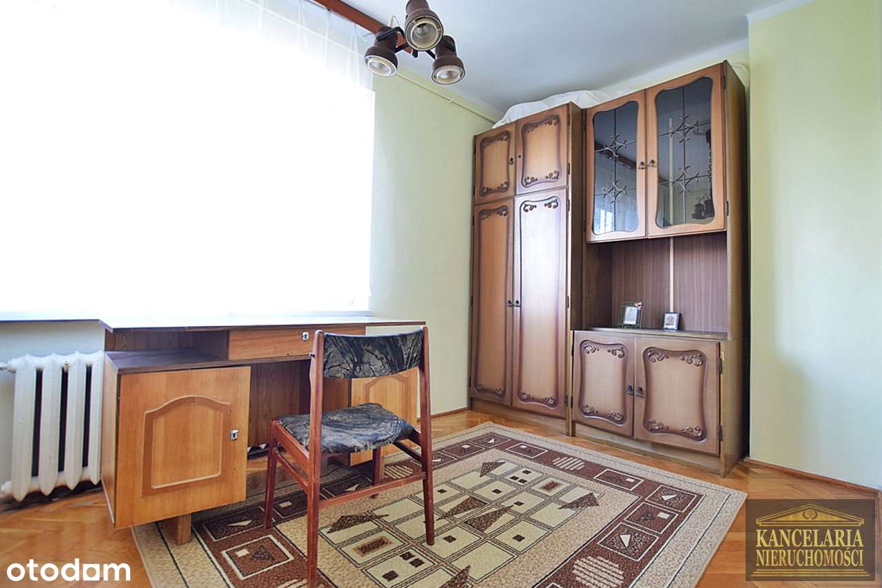 Duży dom z dużym potencjałem w pobliżu centrum miasta!-5