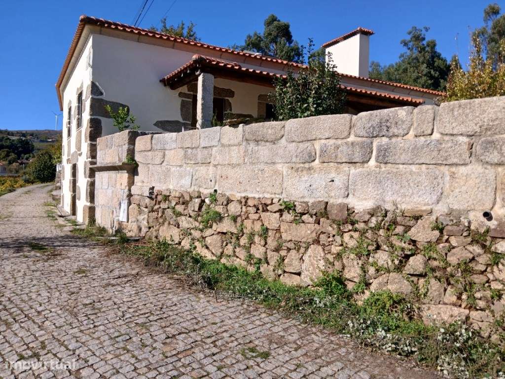 Quinta com 2 propriedades T3 + T2, Tojeiras, Gestaçô - Grande imagem: 5/30