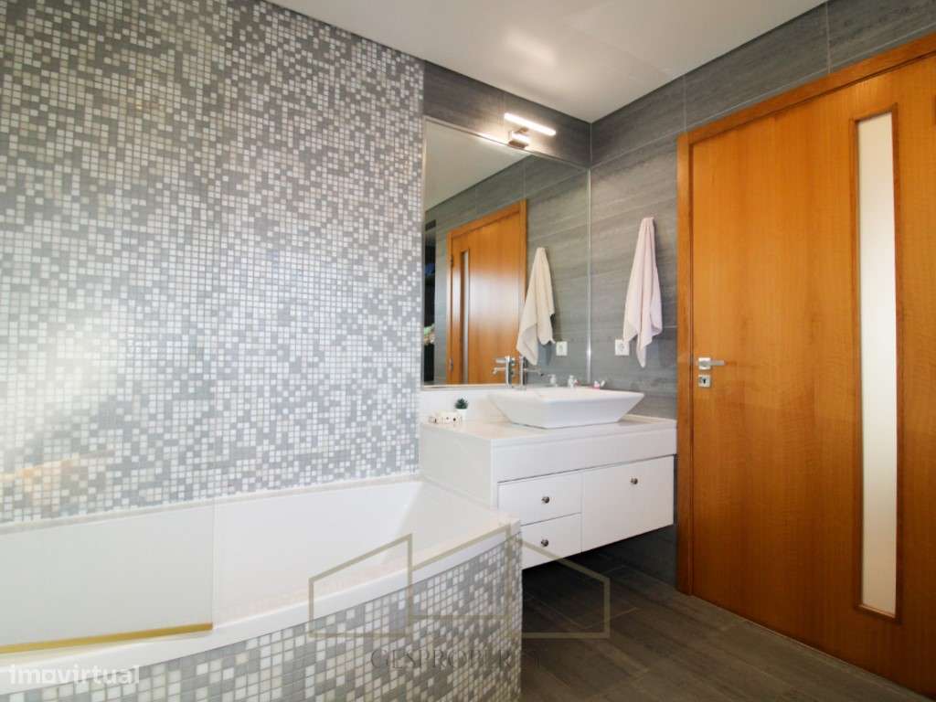 Moradia T3 na Marisol-25