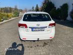 Toyota Avensis Combi 1.6 - 6