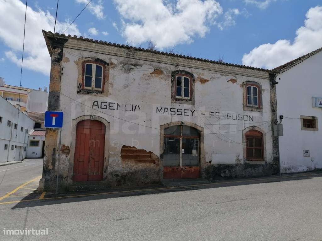 Terreno Urbano, com 647 m2 - Grande imagem: 3/10