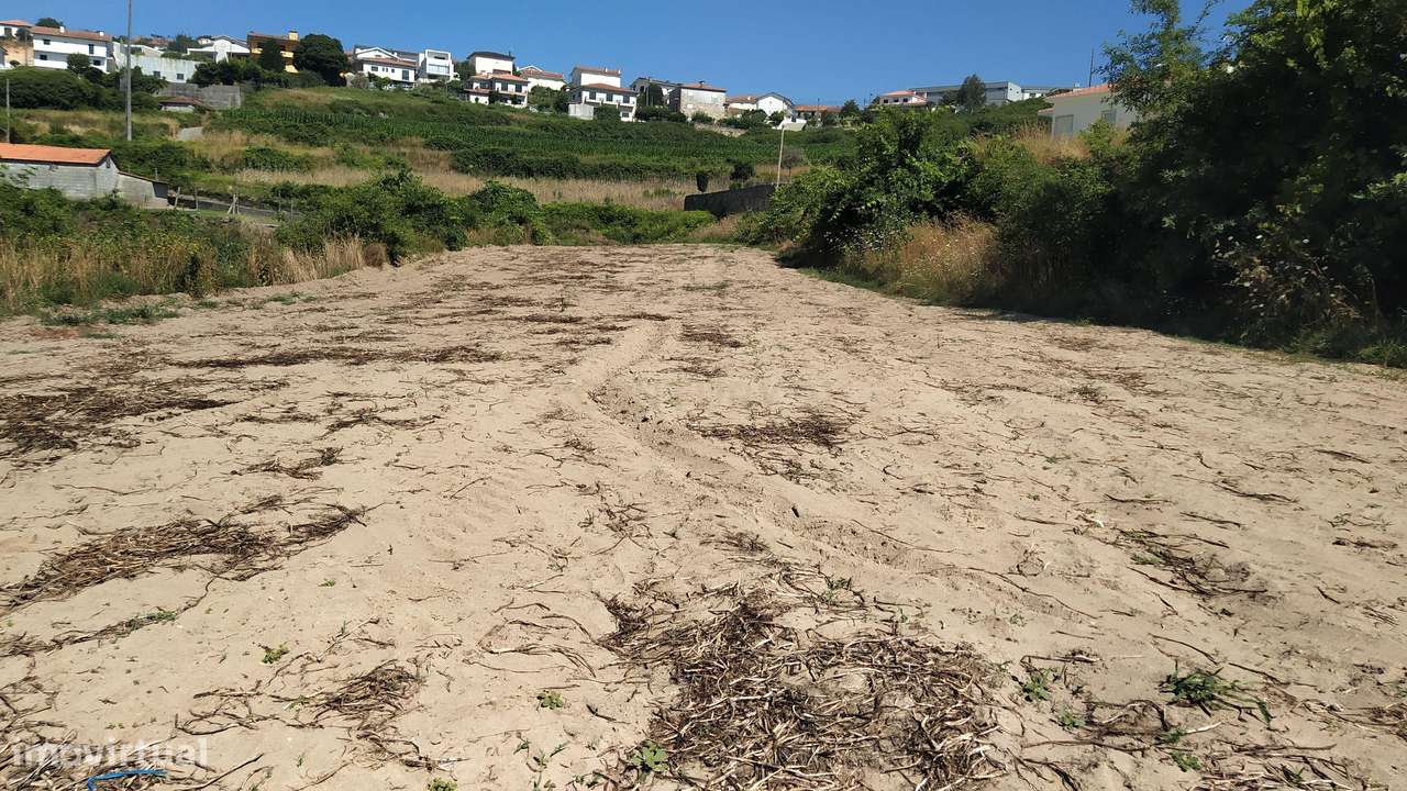 Terreno Agrícola em Figueiró (Santiago), Amarante, à Vila da Lixa - Grande imagem: 5/14