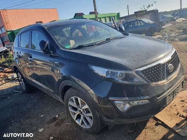 Dezmembrez Kia Sportage 2015 FACELIFT motor 2.0crdi 136cp D4HA cutie de viteze automata dezmembrari - 1