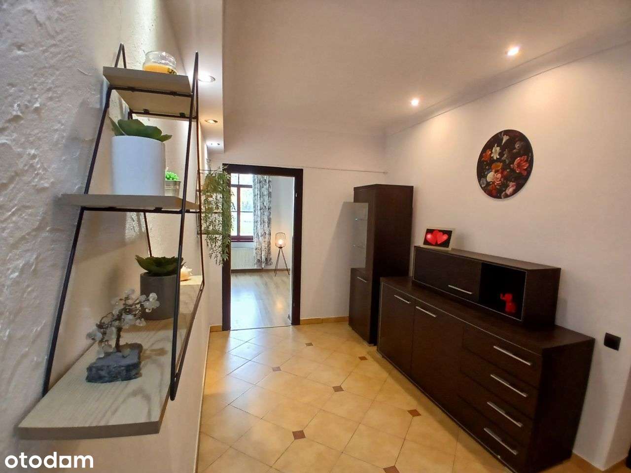 0%prow. 3pokojowe mieszkanie w sercu Jeleniej Góry-8