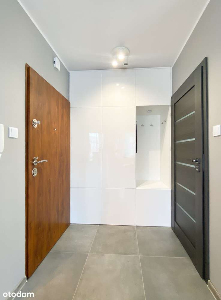 Dwupoziomowe, zamykane osiedle, komórka, parking !-11