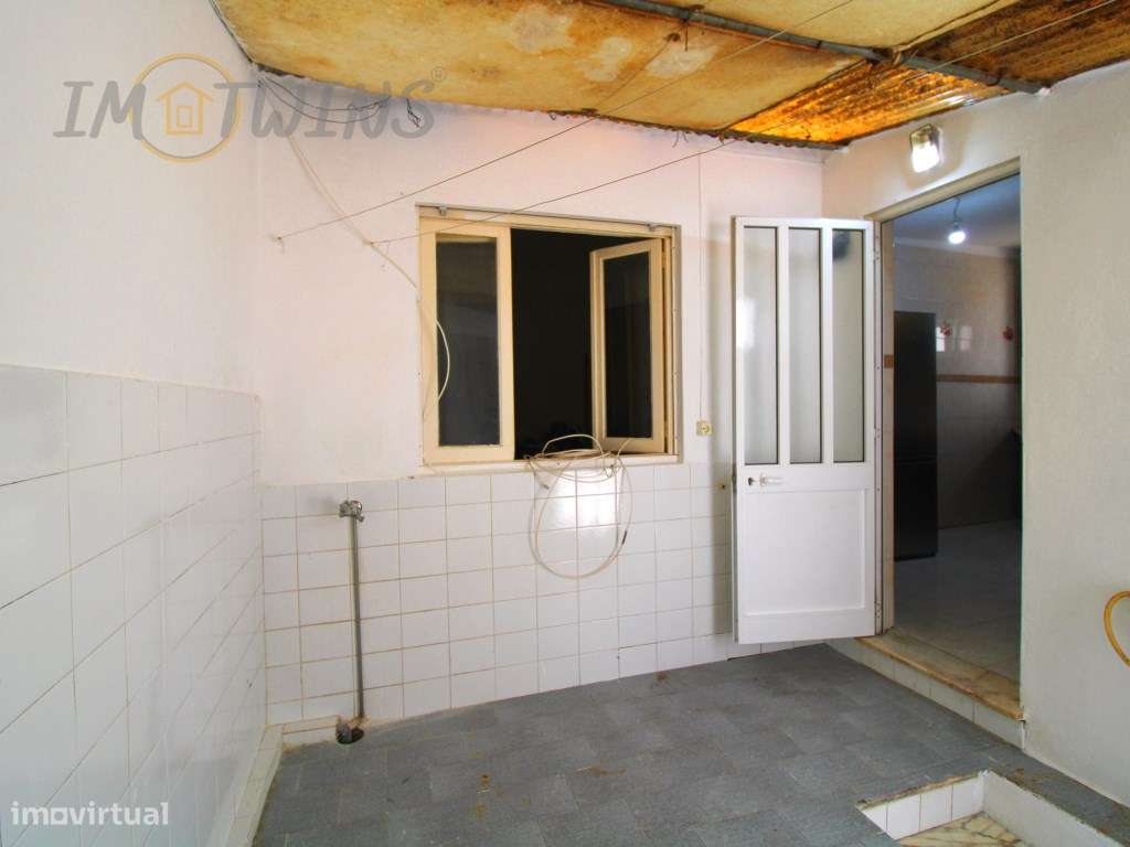Prédio - Zona Histórica de Portimão-18