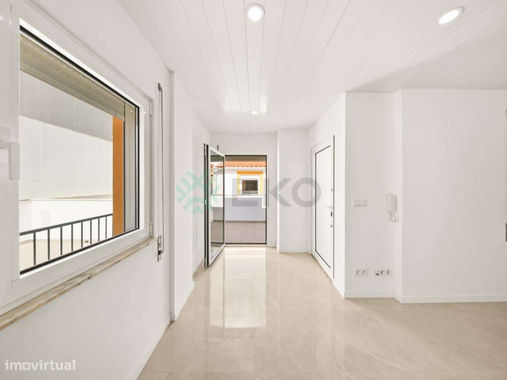 Apartamento T1 com Terraço em Zona Central do Montijo - Grande imagem: 5/24