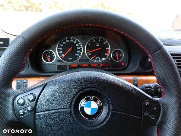 BMW Seria 7 - 18